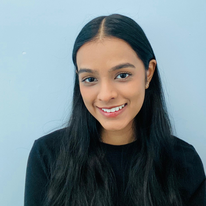 Savannah Algu 700x700