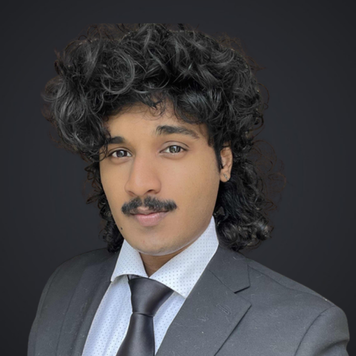 Ayoub Wadood 700x700