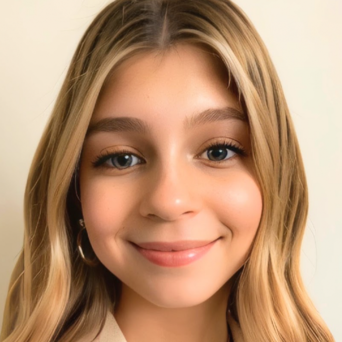 Anna Putnam Headshot